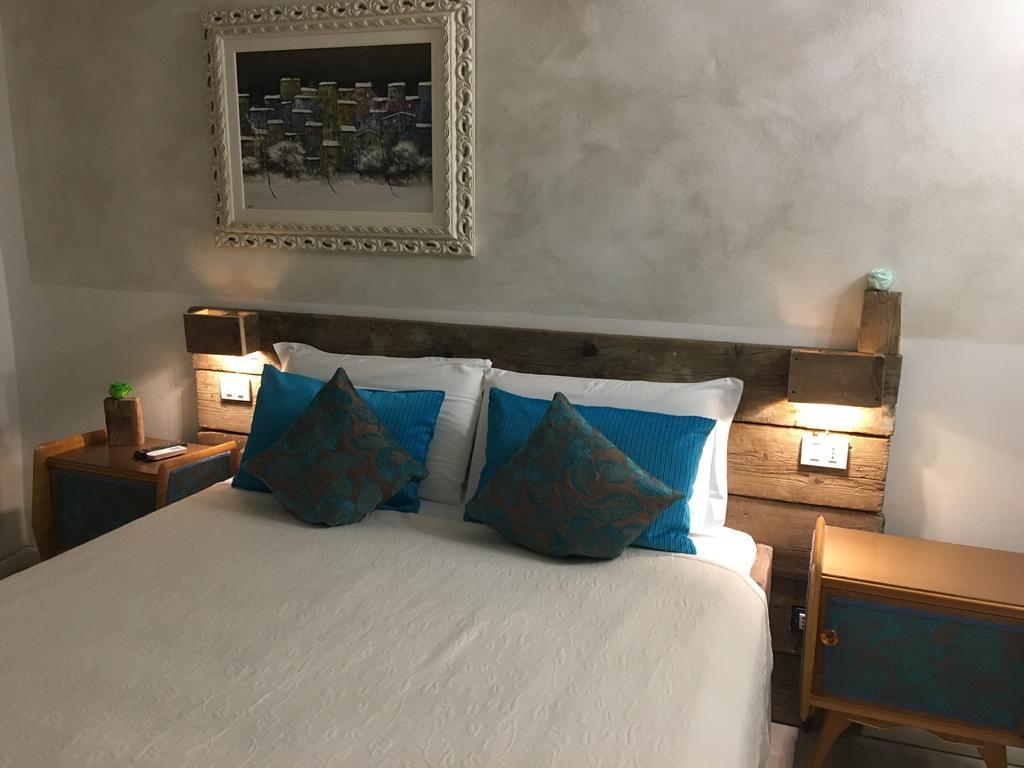 24H Suite Лука Екстериор снимка